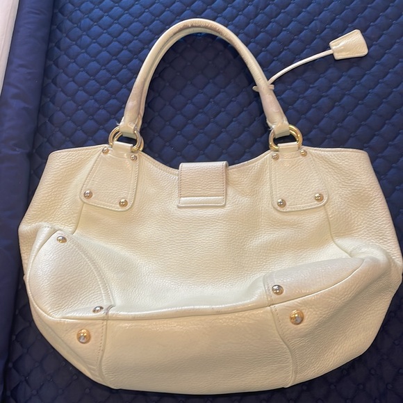 Prada cream colored tote - Picture 6 of 11